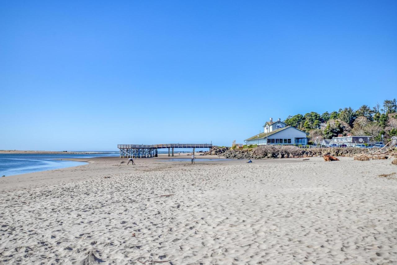 Dock Of The Bay 305 Villa Lincoln City Exterior photo